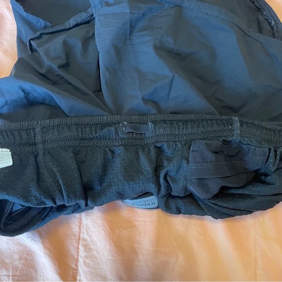 Women's Cool-Lite™ Merino Impulse Running Shorts - Picture 2 of 7